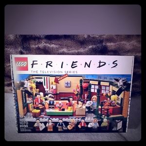 Friends TV Show Central Perk Lego 21319